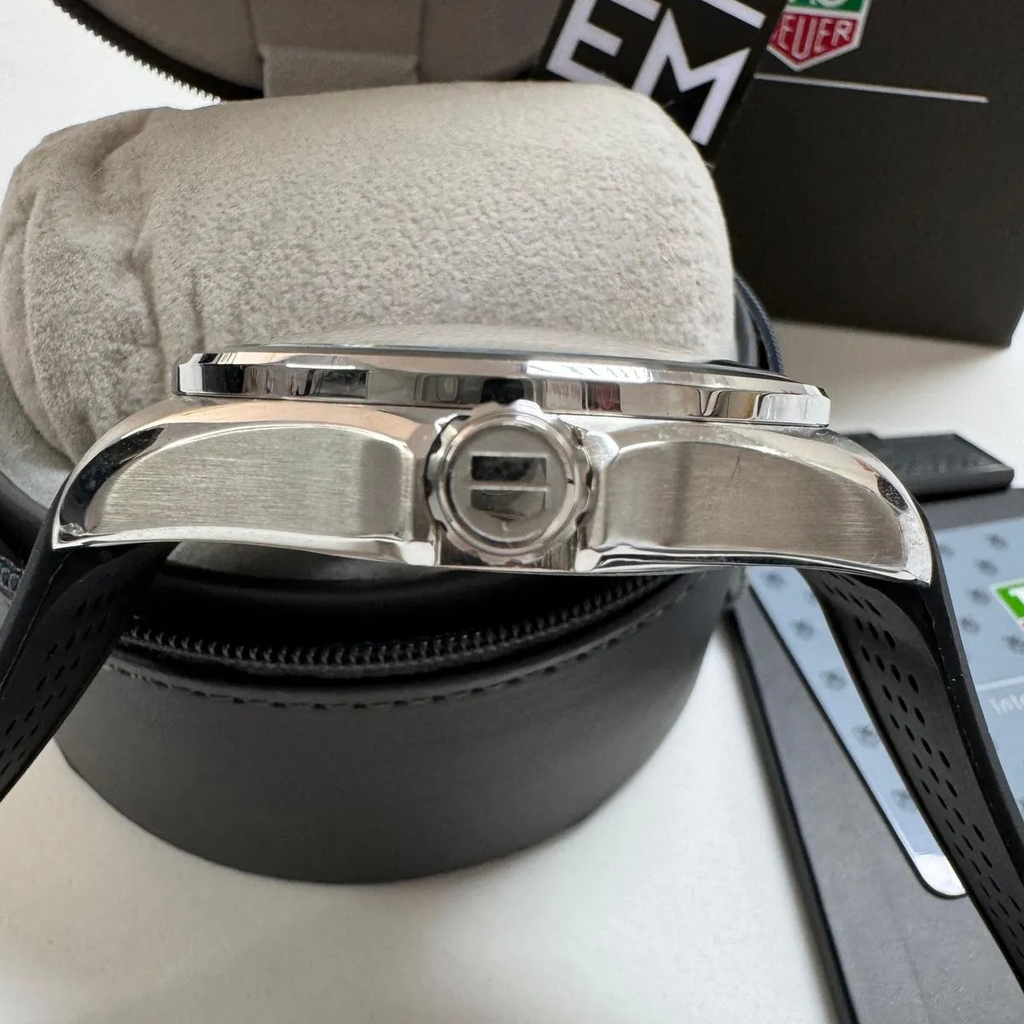 TAG Heuer Carrera Pendulum – Black & Stainless Steel
