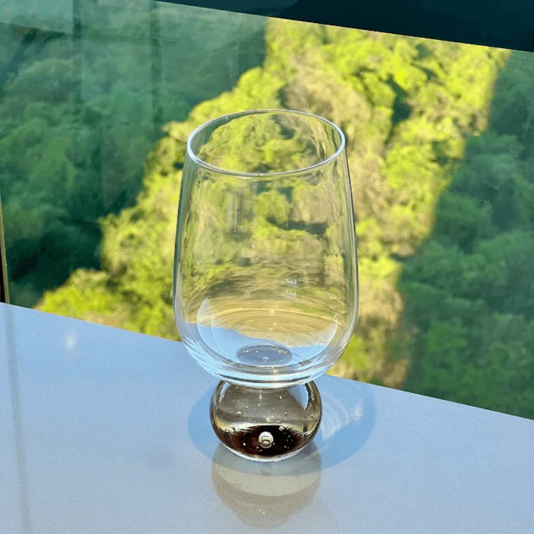 Jogo 6 Taças Base Esfera para Vinho Âmbar 540ml